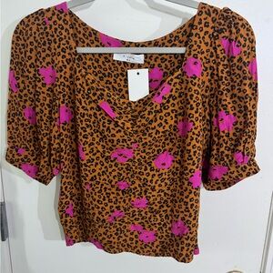 NWT Elodie Leopard Print Blouse with Pink Floral Accentsr